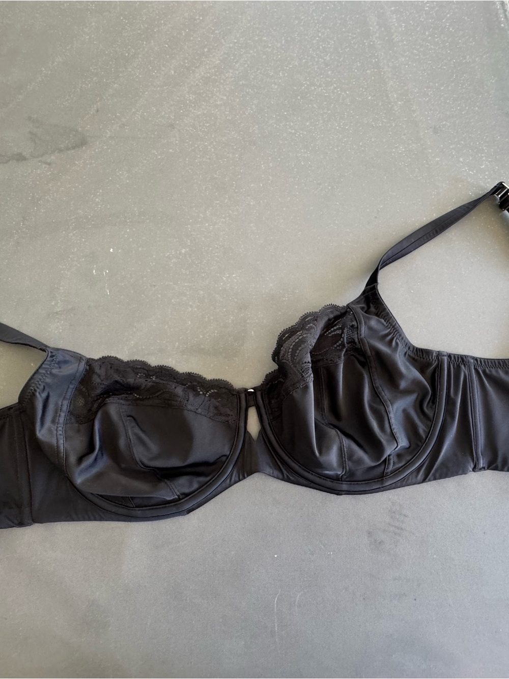 Black Lace Trim Underwire Bra - Women Intimates 34ddd
